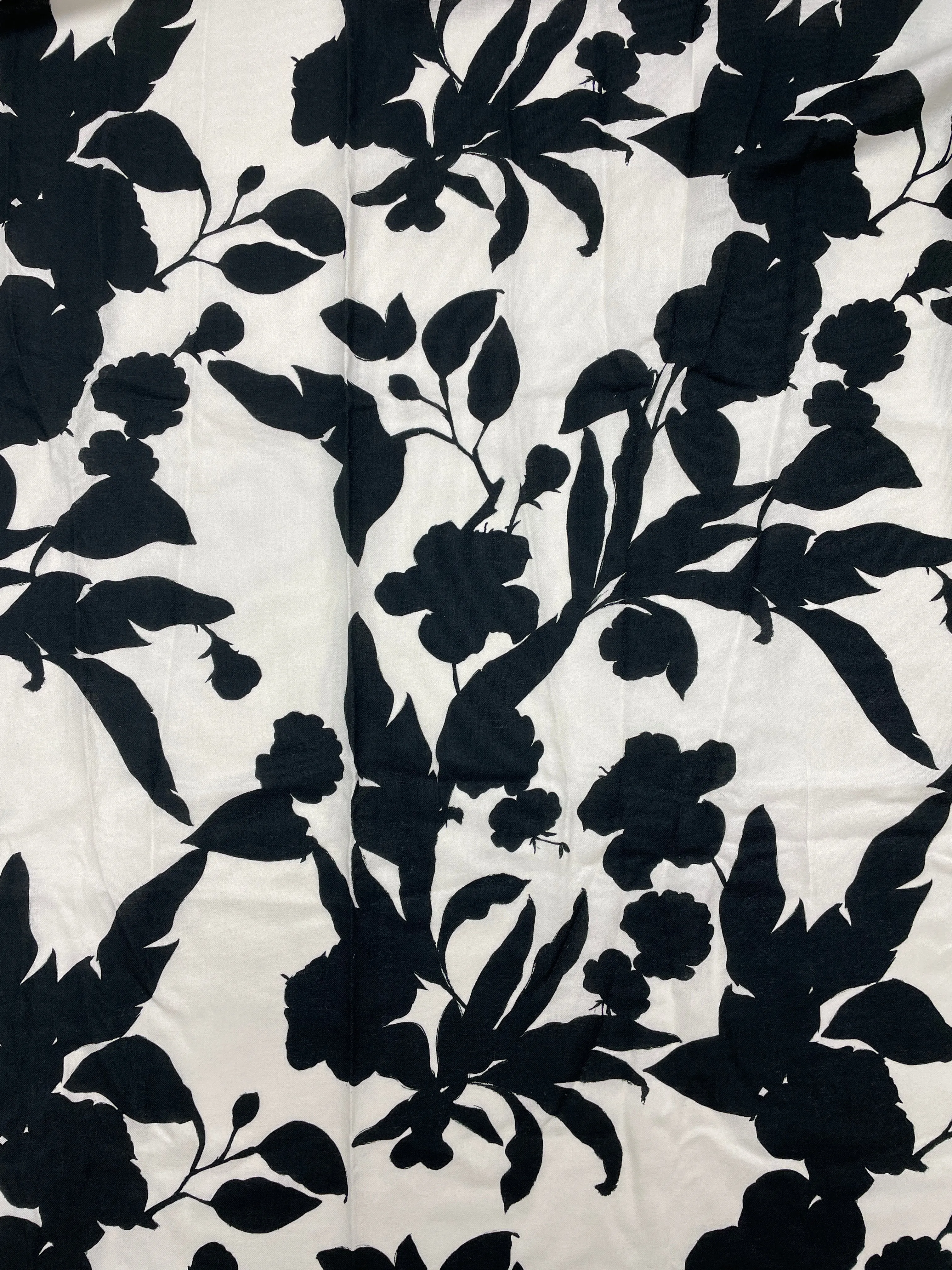 1 YD Viscose - Off White with Black Flowers