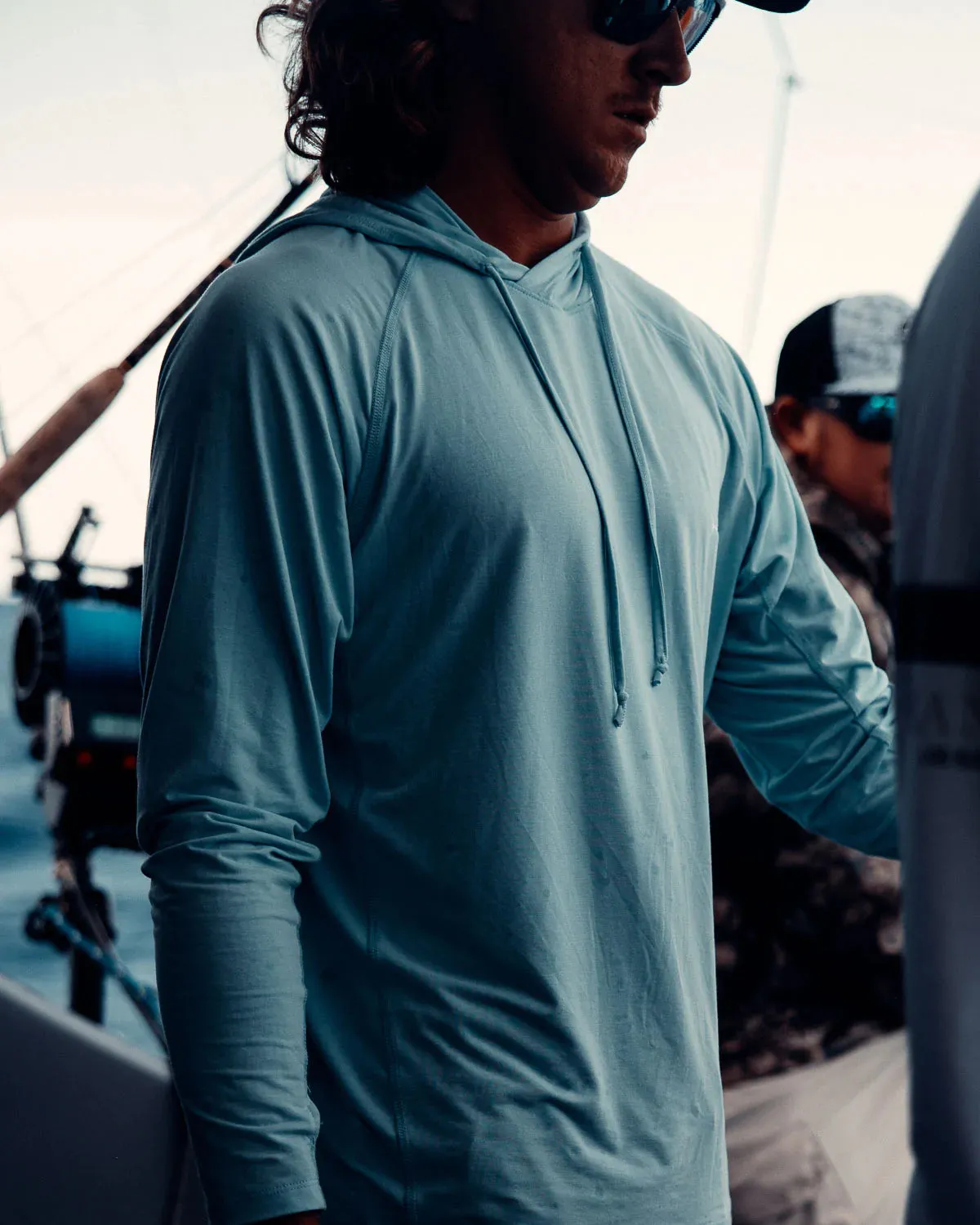 BILLFISH Teak Hooded Long Sleeve