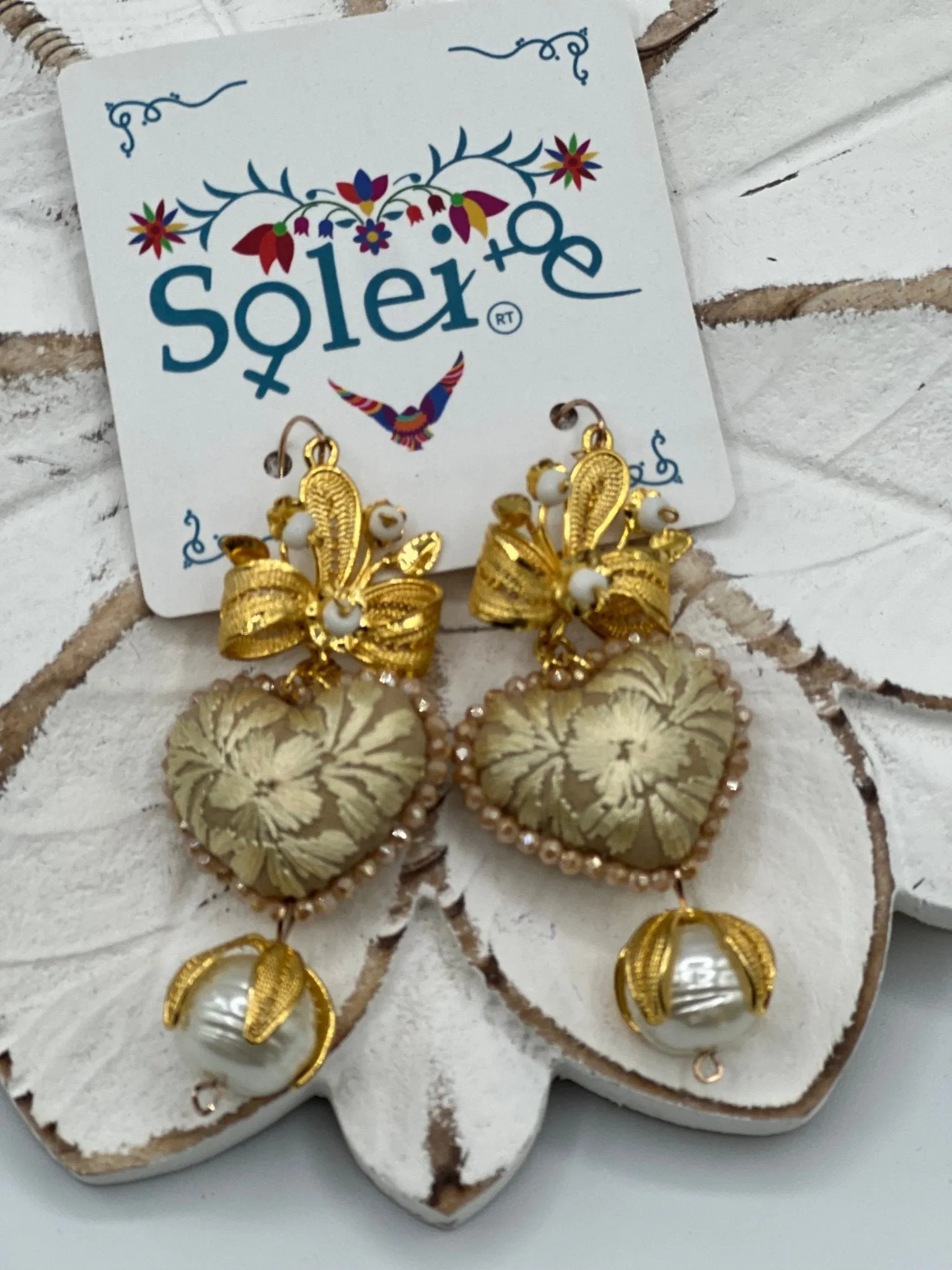 Corazon Bordado Earrings