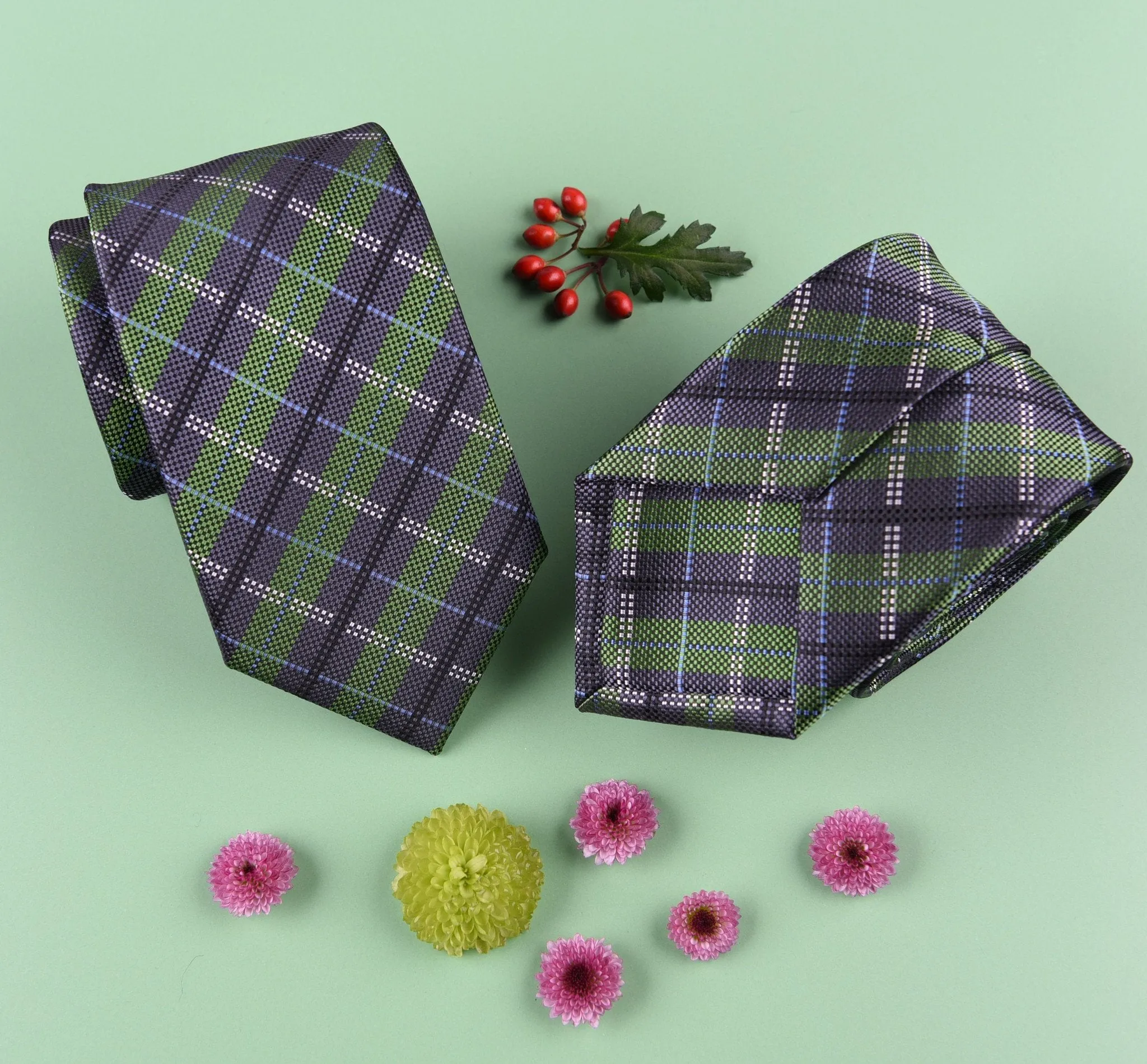 Green Neat Jacquard Check Luxury Film Strip Modern Tie 3"