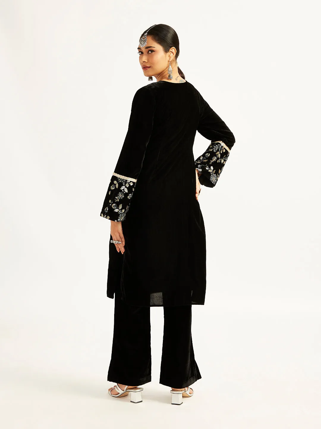 Jashvi Women's Black Kurta Set