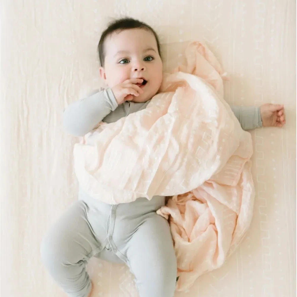 Loulou Lollipop Luxe Muslin Swaddle