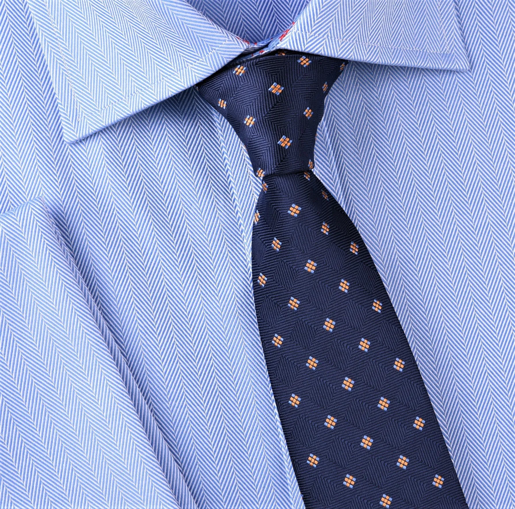 Midnight Blue Herringbone Fade Checkered Yellow Geometric Pattern Modern Woven Tie 3"