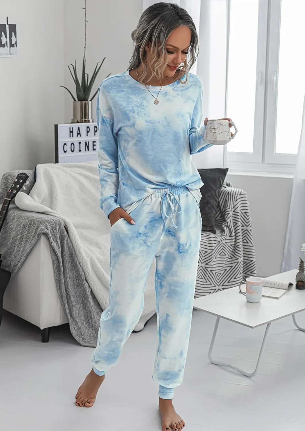 PRETTYGARDEN Women's Tie Dye Two Piece Pajamas Set Casual Long Sleeve Sweatshirt with Long Pants Loungewear