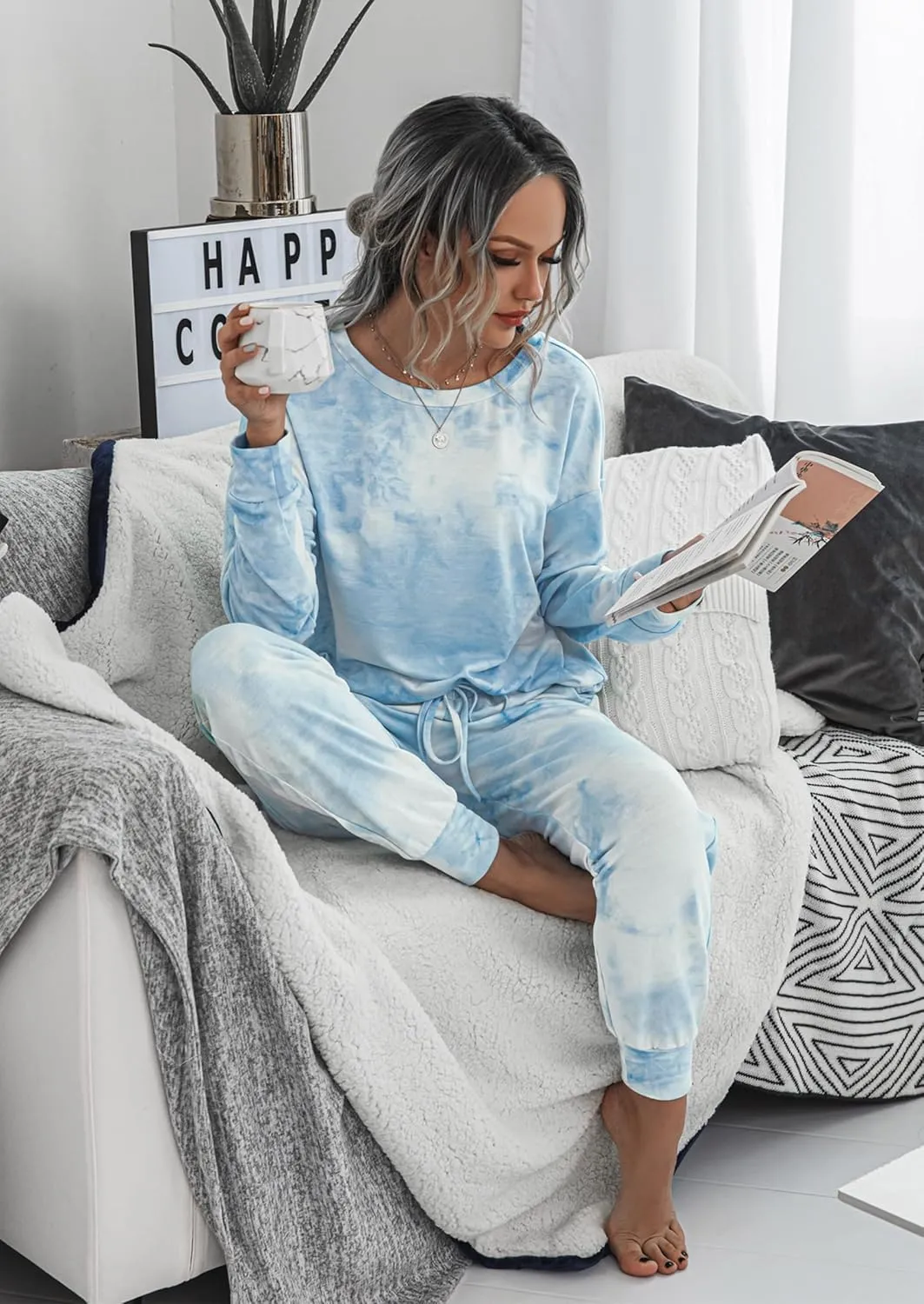 PRETTYGARDEN Women's Tie Dye Two Piece Pajamas Set Casual Long Sleeve Sweatshirt with Long Pants Loungewear